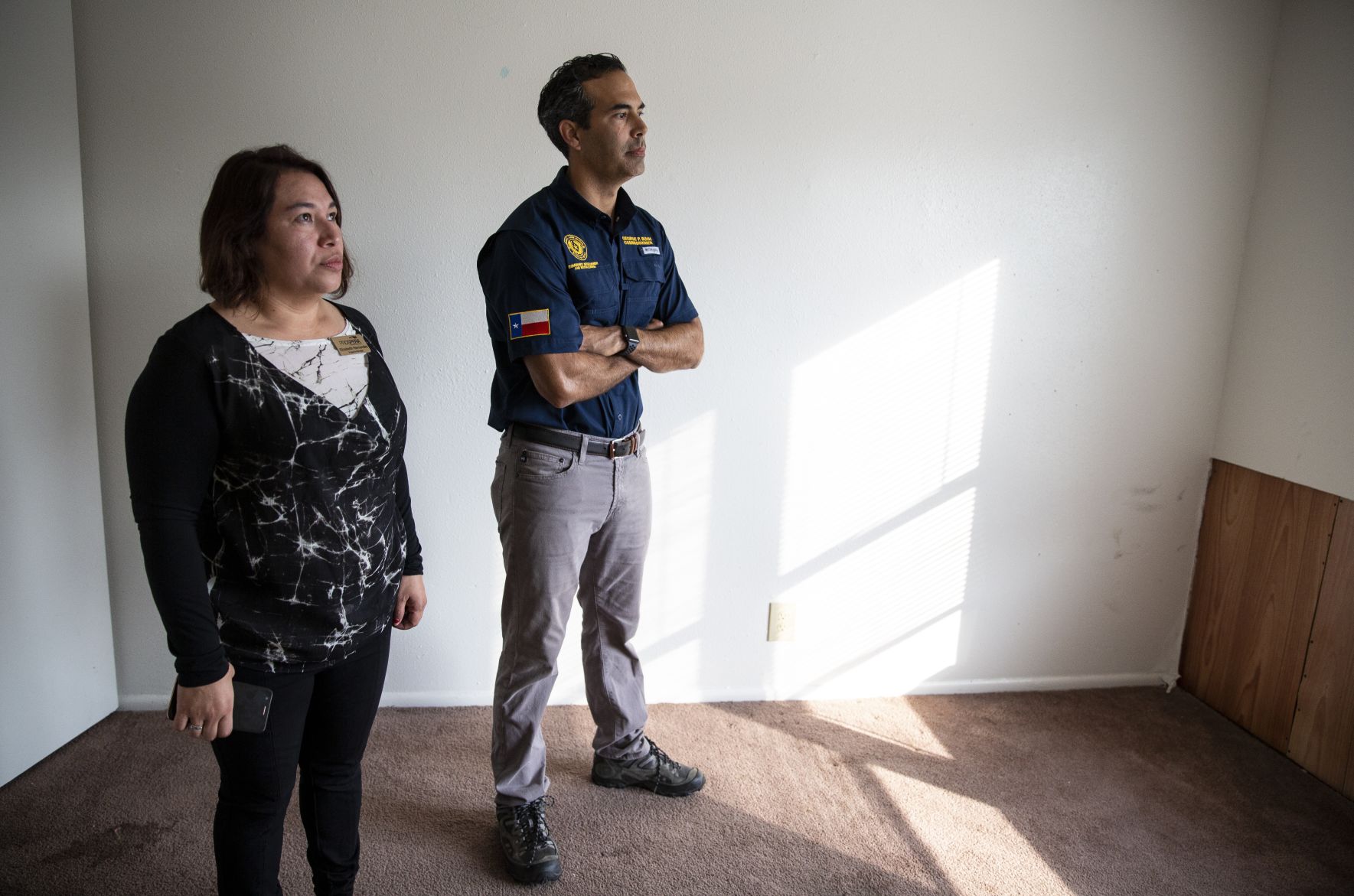 GLO Commissioner George P. Bush tours hurricane damaged apartments